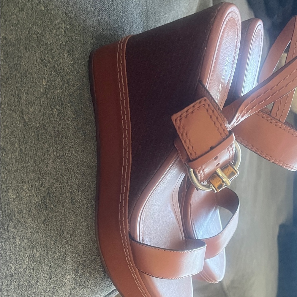 Arezzo Women's Brown Wedge Sandals - Picture 3 of 3